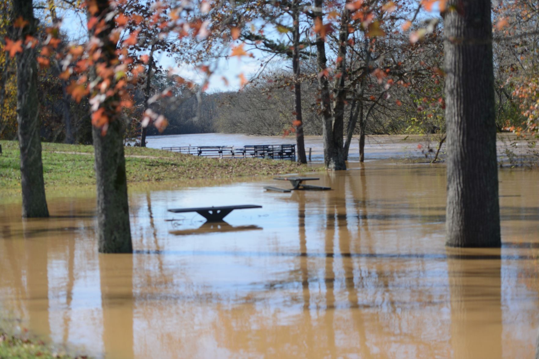 24 Flood Day 2.jpg
